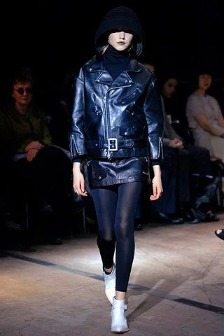 Look 15